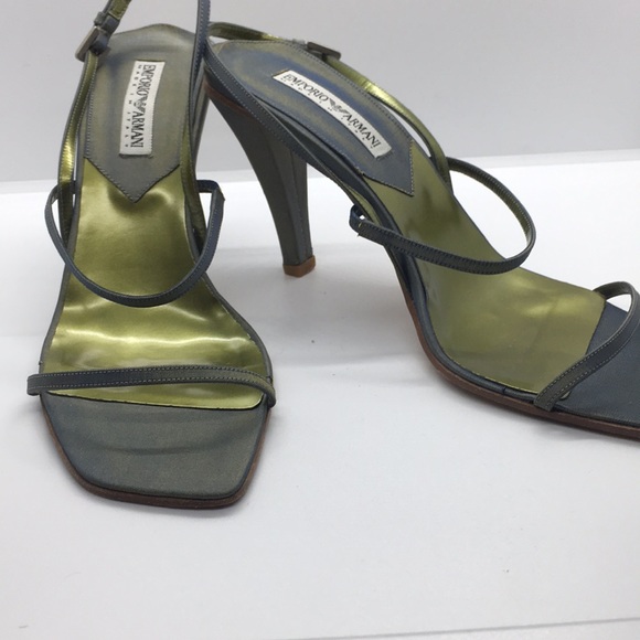 Armani Sandles - Picture 1 of 8